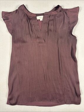LOFT Outlet Split V-Neck Ruffle Cap Sleeve Satin Top - Plum XS